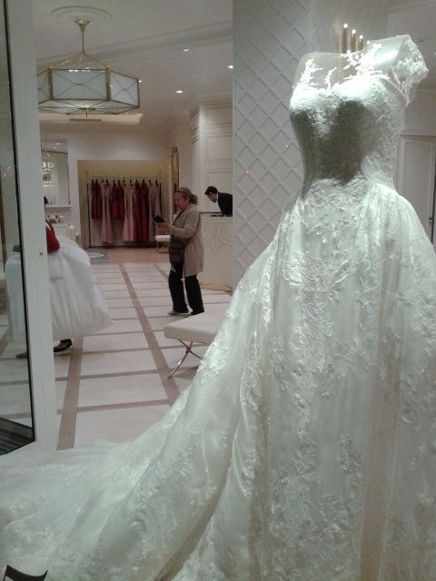 Nouveau concept store Pronovias Barcelone