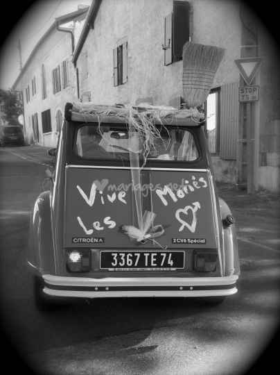 Voiture balai