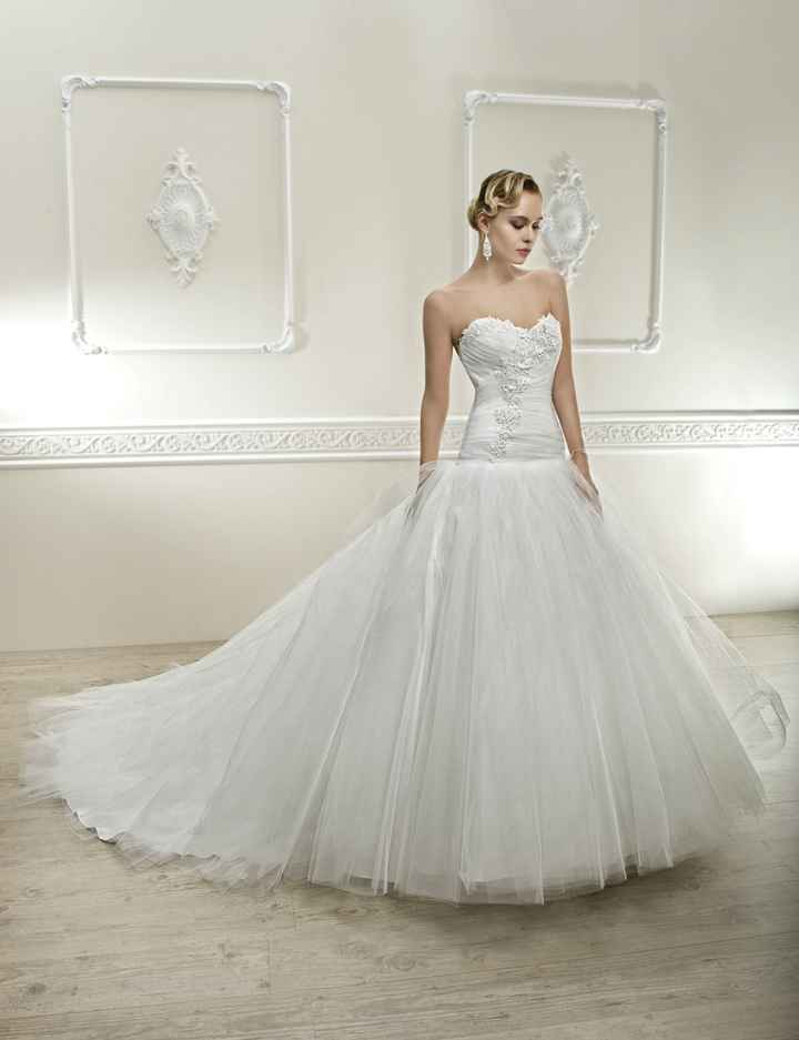 Robes de mariées Cosmobella collection 2013