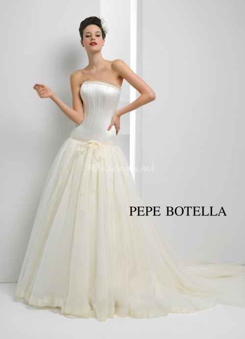 La robe de mariée du 21 janvier 2013 est...