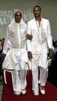 Couple de mariés pour Jean Paul Gaultier