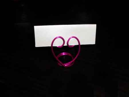 Marque-place fil de fer en forme de coeur par Mrs. V !