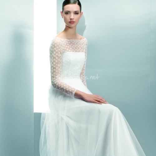 La robe de mariée du 2 avril 2013 est...
