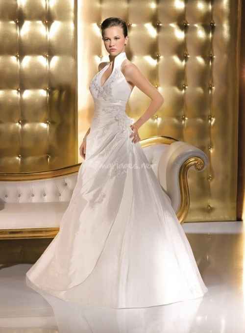 La robe de mariée du 3 avril 2013 est...