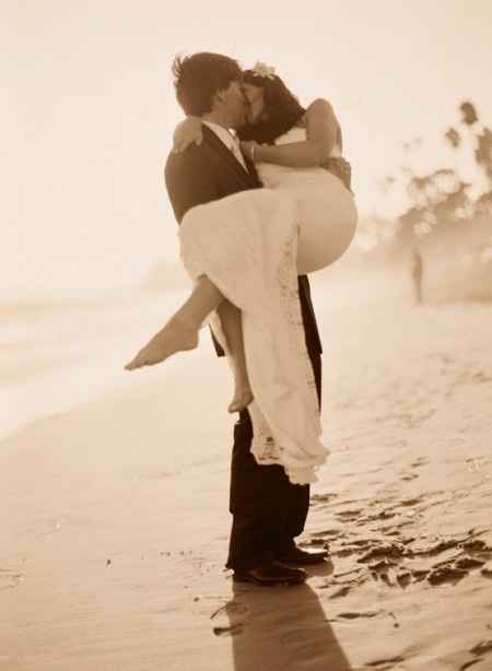 Partagez votre meilleure photo de baiser de mariés