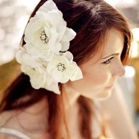 Coiffures de mariée champêtre, vintage et bohème