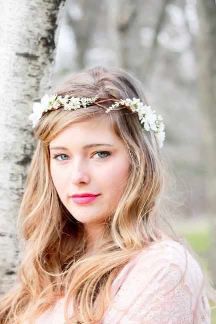 Qui portera une couronne de fleurs ?