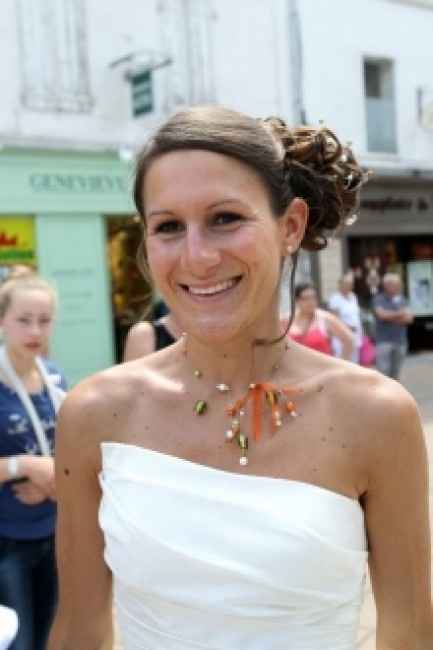 12 mariées cymbeline dansent à angoulême : flashmob !