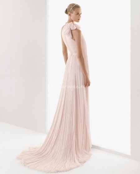 Robe de mariée rose pastel