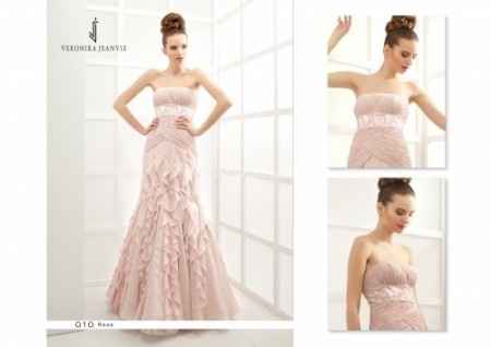 Robe de mariée rose pastel