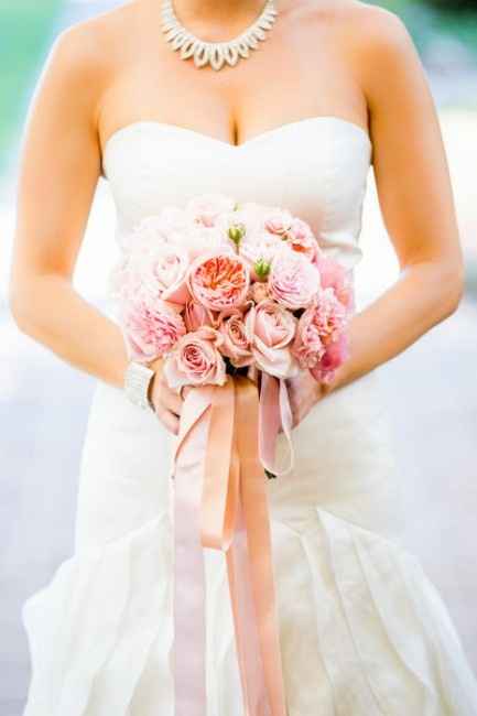 Magnifique bouquet de mariée corail