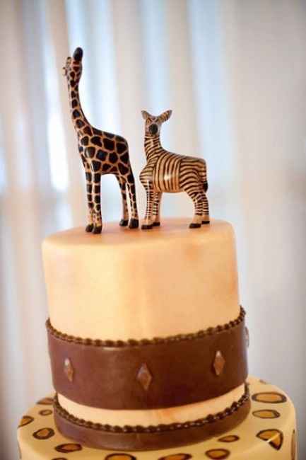 Votez pour votre figurine de gâteau de mariage préférée !