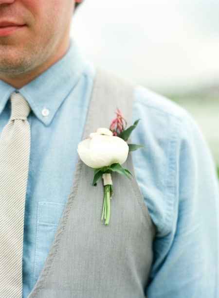 Votez pour votre boutonnière de marié préférée !!!
