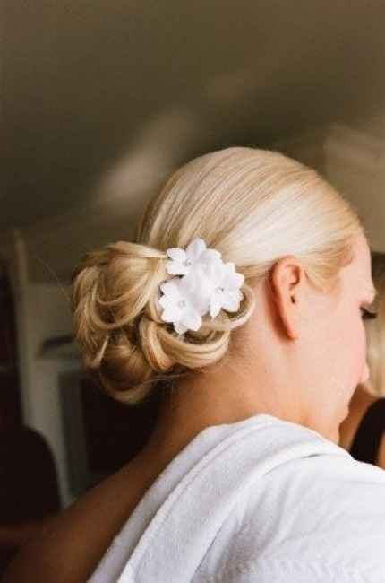 Votez pour votre chignon de mariée préférée !