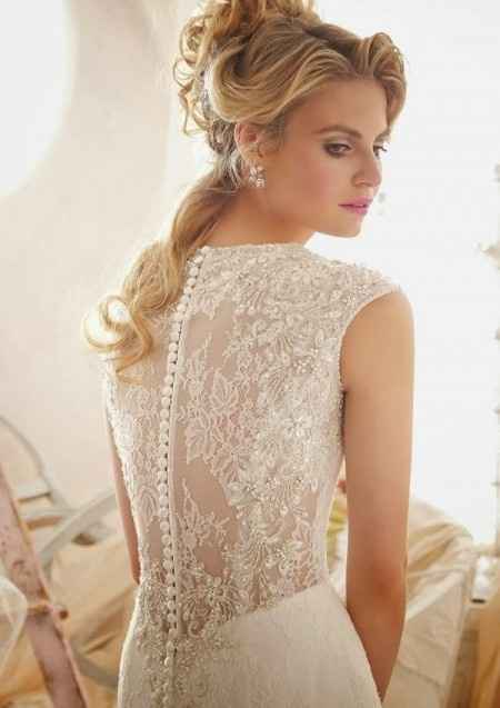 Votez pour votre robe de mariée pailletée parmi 10 photos !!