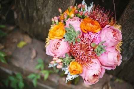 Votez pour votre bouquet préférée parmi 12 photos !