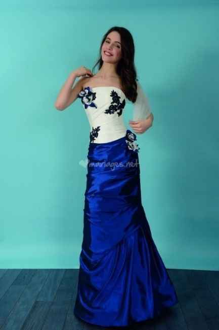 Robes de mariée bleues