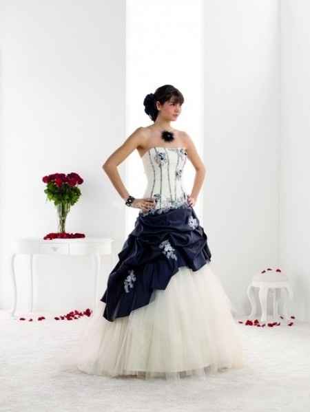 Robes de mariée bleues