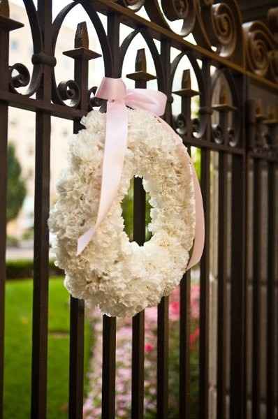 Couronnes de fleurs décoratives: votez pour votre préférée !