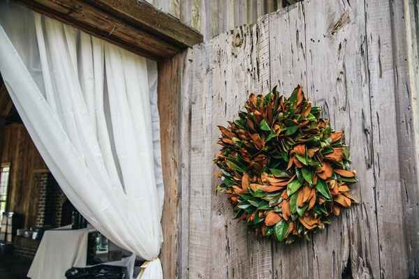 27 couronnes de fleurs décoratives: votez pour votre préférée !