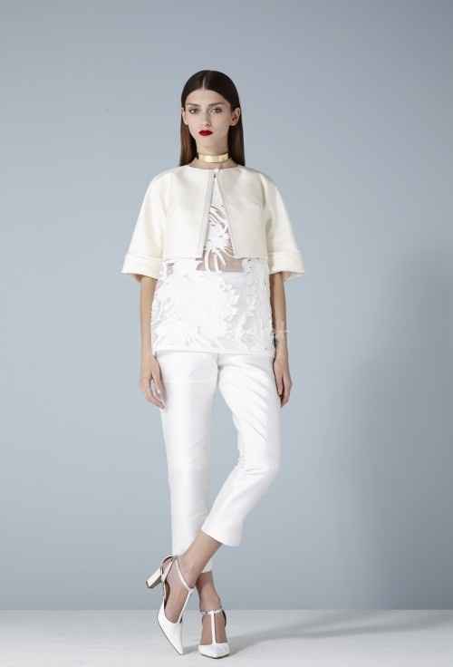 idées de look de mariée en pantalon