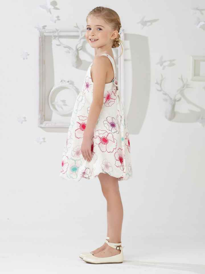 robe des filles pour le cortèges finalement