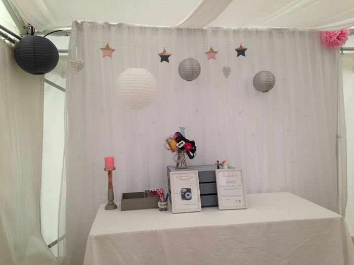 Table livre d'or - 1