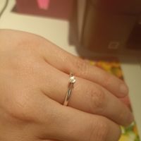 Ta bague de fiançailles sur le Pinterest de Mariages.net ça t'intéresse ? ❤️ - 1