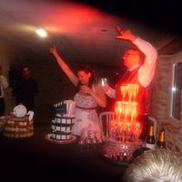 gâteau et fontaine à champagne