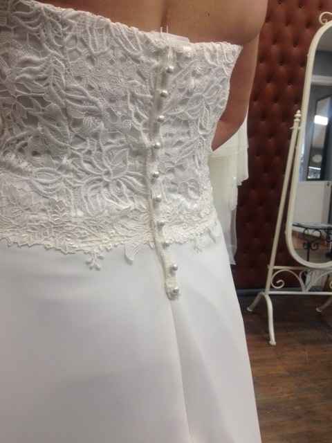 robe détaille 