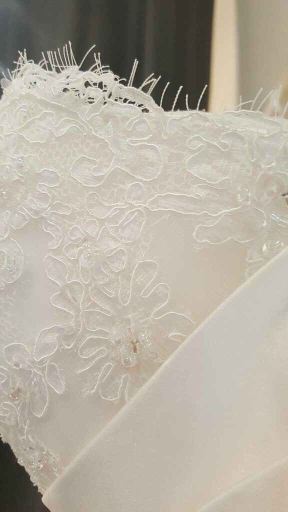 Y aura t-il des strass sur ta robe ? - 1