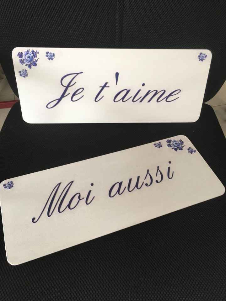 Pancartes chaises des mariés - 1