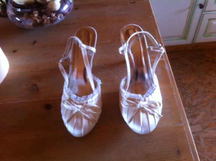 Vos chaussures ! - 1