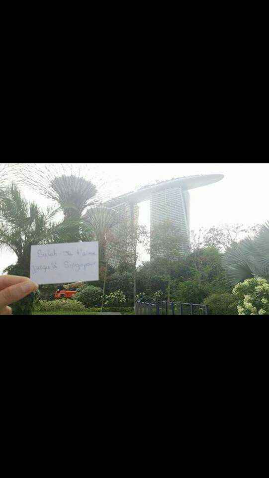 Sacrément étonnée. - 23