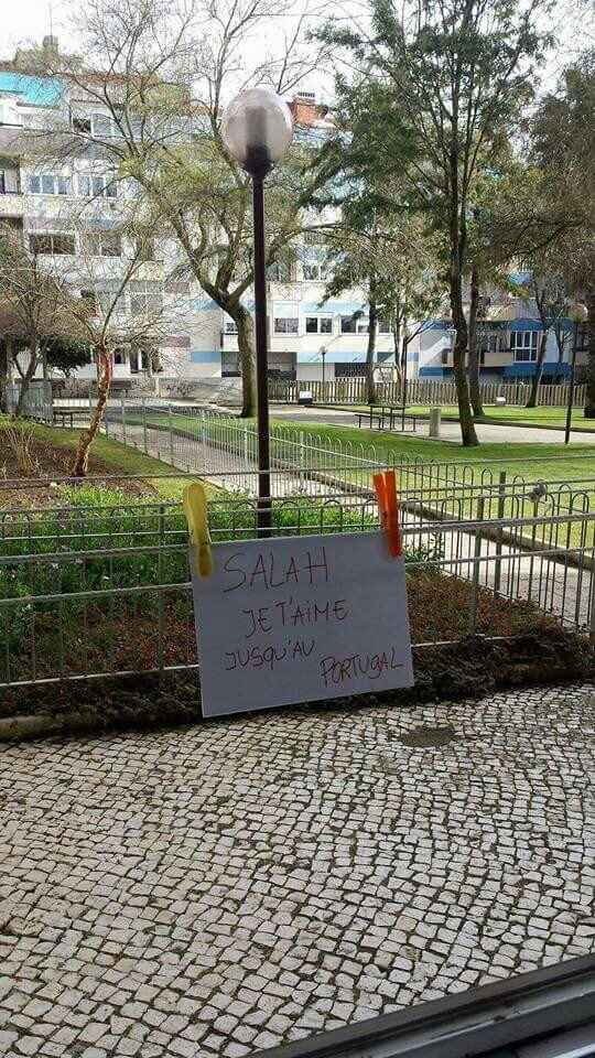 Sacrément étonnée. - 40