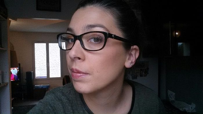 A demi satisfaite .. - 1