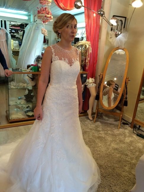 Avis essaie coiffure avec robe de mariée - 3