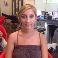 Essaie maquillage, coiffure, robe vos avis ? - 1