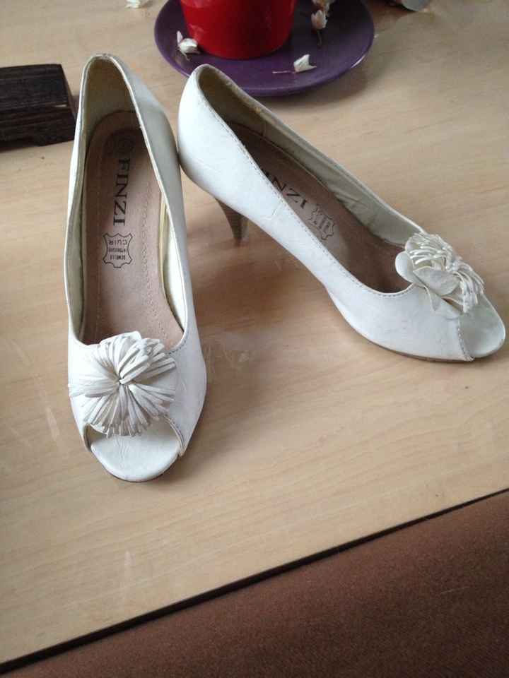 Chaussures et alliances - 1