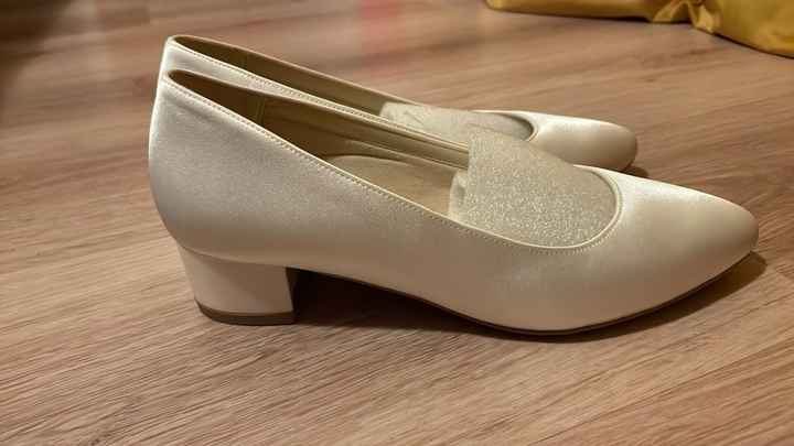 Chaussures - 1