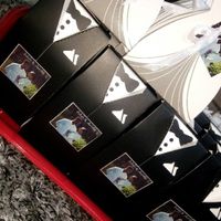 Boîte à dragées et serviettes en papier. - 2