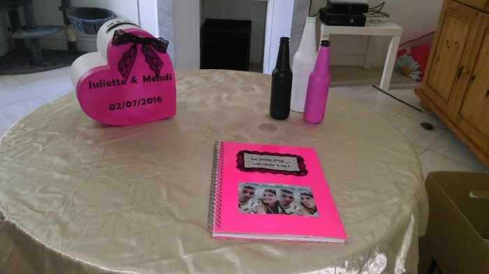 1er essai table livre d'or - 1