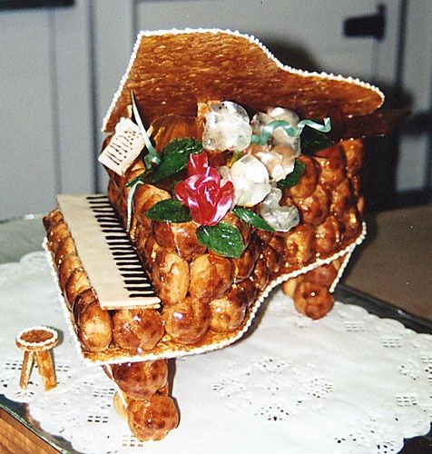 La pièce montée vs le wedding cake - 1