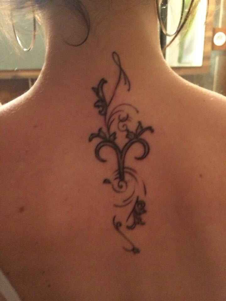 Il est temps de montrer vos tatouages! - 1