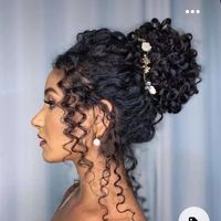 Recherche coiffeuse cheveux bouclés / frisés (3c) - 2