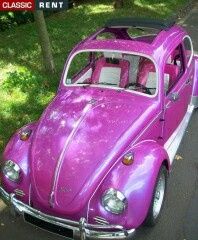 Voiture de location rose - 1