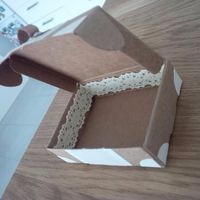 Intérieur valise dragées