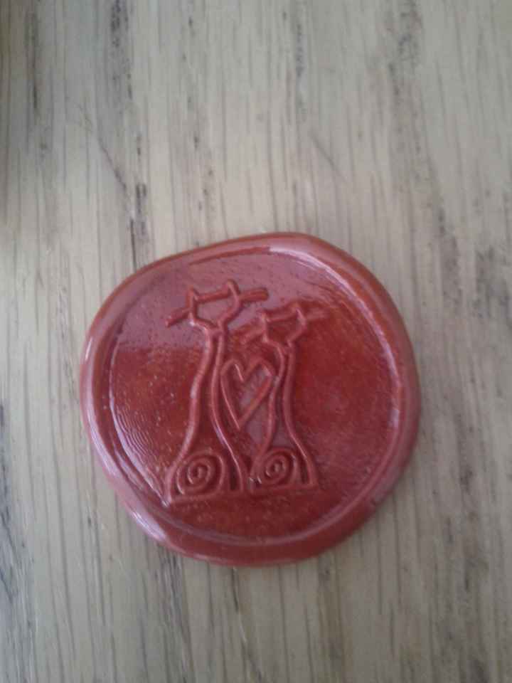 Notre cachet personnalisé : le logo