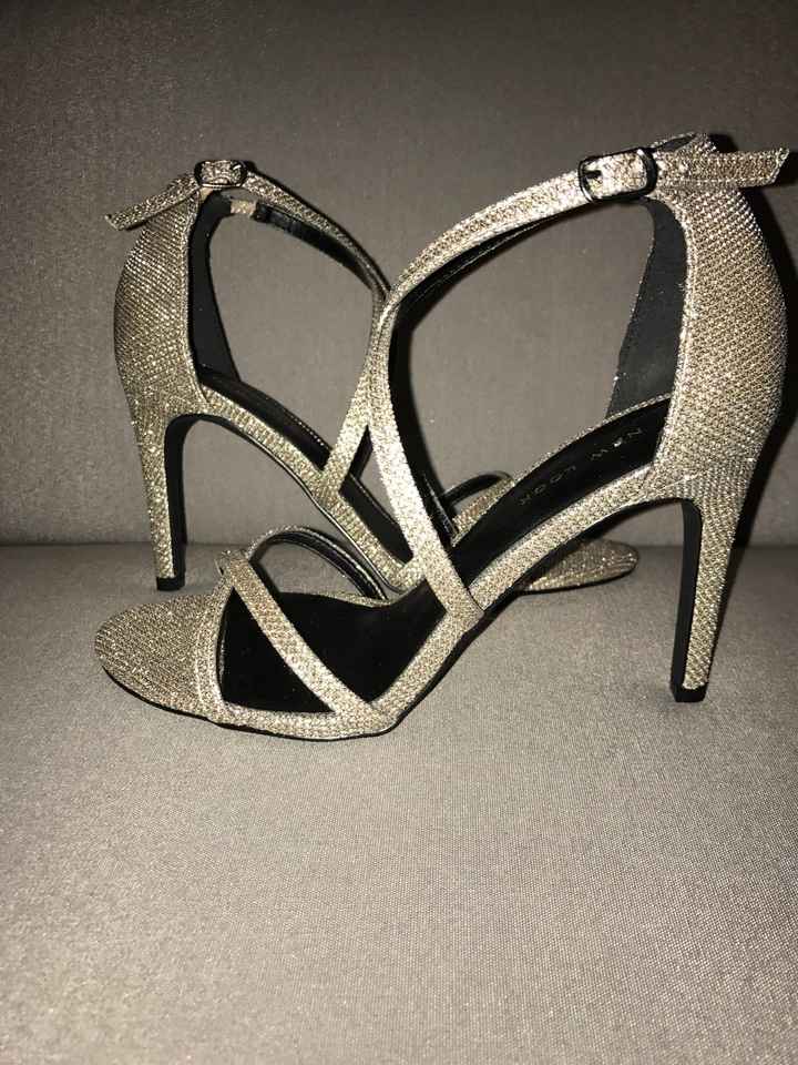  Mes chaussures. - 1