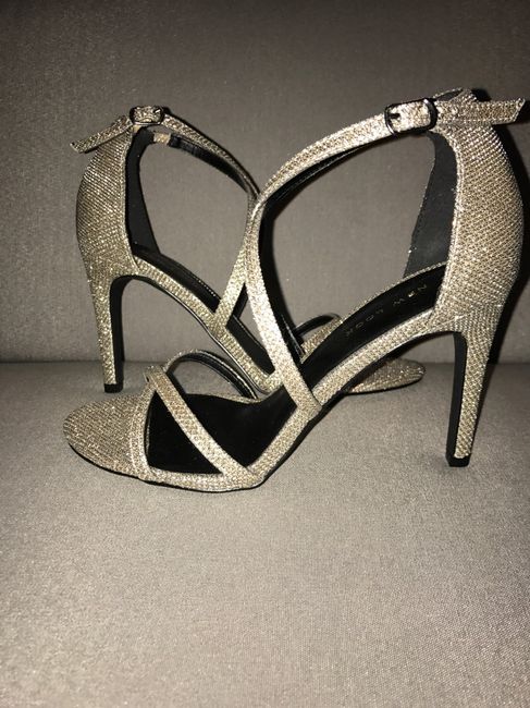  Mes chaussures. - 1